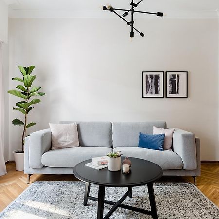 Acropolis Heart 2Bd Apartment In Plaka By Upstreet Athens Ngoại thất bức ảnh